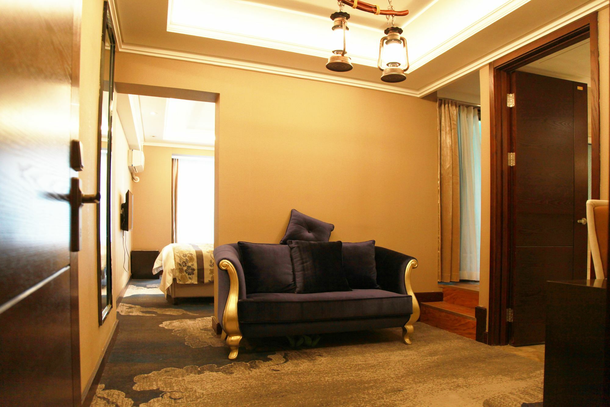Sovereign Regency Hotel Taiyuan Exterior photo